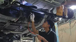 พ่นกันสนิมใต้ท้องรถ