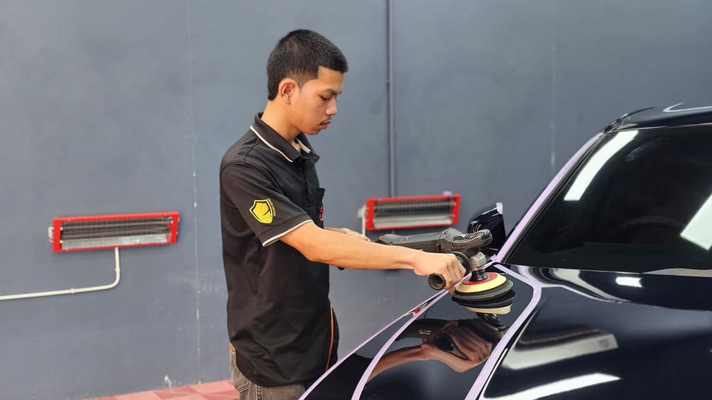 ขัดปรับสภาพสีก่อนคลุมฟิล์ม